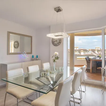 Senorio De Aloha Luxury Penthouse Apartment Marbella